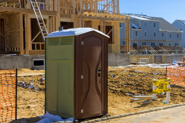 Portable Toilet Options We Offer in Mathis, TX